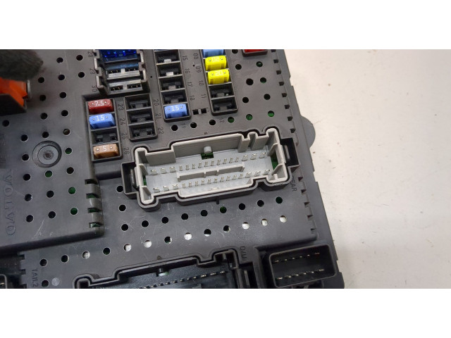 Блок предохранителей  Volvo XC90 2002-2014         