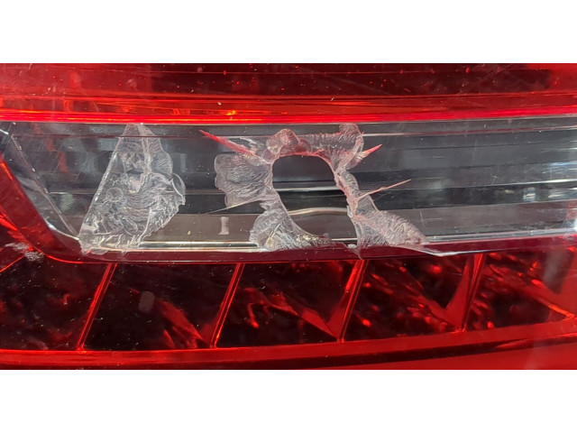 Задний фонарь          