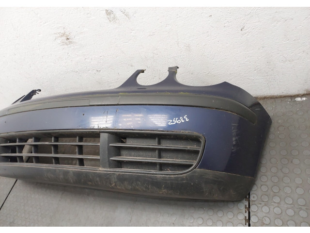 Бампер  Volkswagen Polo 2001-2005 передний   