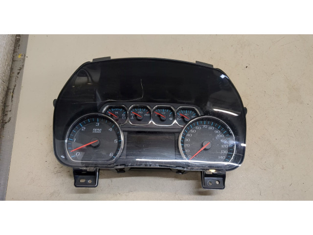 Панель приборов  Chevrolet Tahoe 2014-2021       84026892     