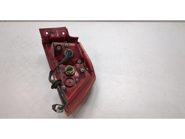 Задний фонарь          