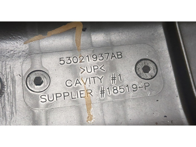 Клапанная крышка двигателя ДВС  Jeep Grand Cherokee 2004-2010 3.7     