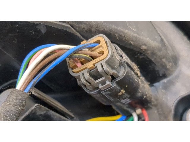 Задний фонарь