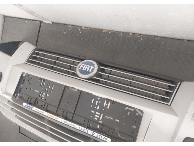 Бампер  Fiat Stilo 2001-2007 передний   