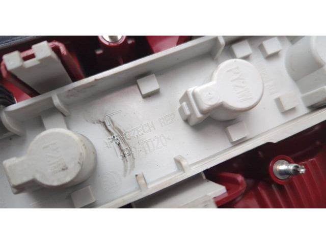 Задний фонарь