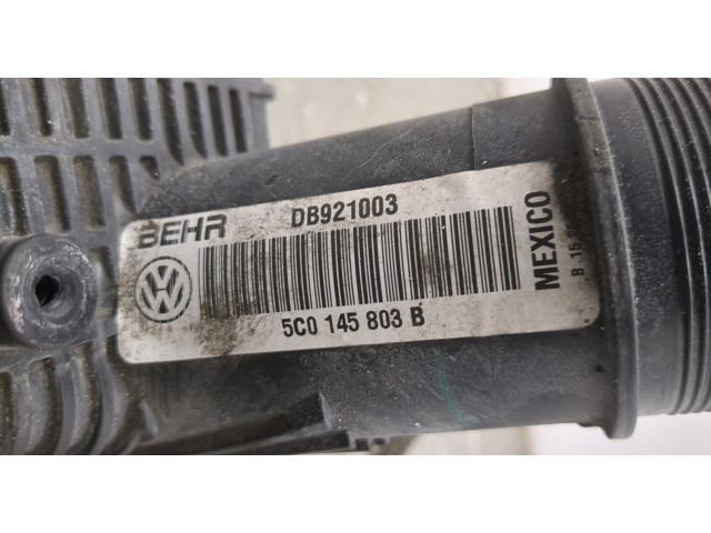 Интеркулер Volkswagen Jetta 6 2010-2018 5C0145803E