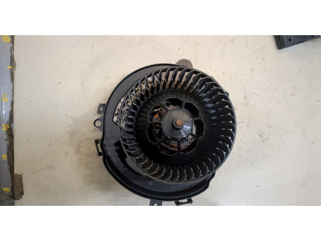 Моторчик печки  Audi A3 (8V) 2016-2020        