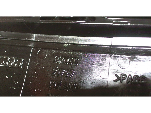 Клапанная крышка двигателя ДВС Ford Focus 3 2011-2015 2353520, CM5G-6K271-CM