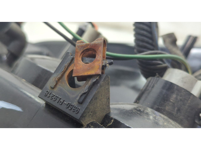 Задний фонарь