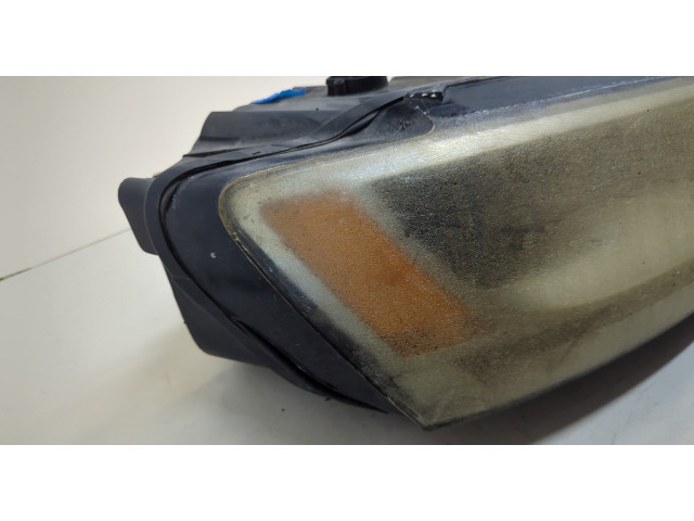 Фара передняя  Volkswagen Jetta 6 2010-2018 правая 