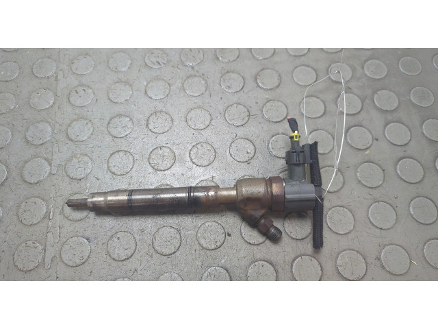 Форсунка топливная KIA Ceed 2007-2012 0445110320