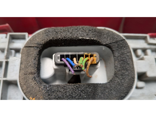 Задний фонарь          