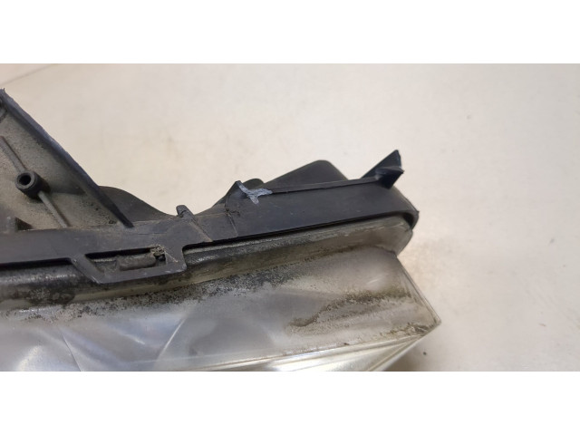 Фара передняя Peugeot 207 2006-2015 правая