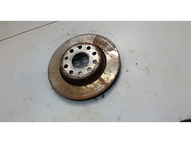 Диск тормозной  Volkswagen Golf 5 2003-2009   передний   1K0615301AK      