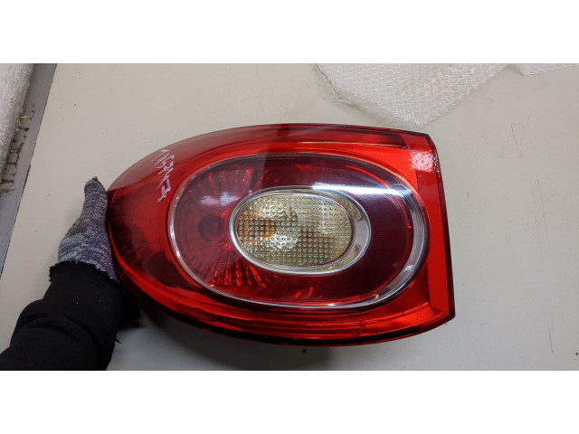 Задний фонарь          