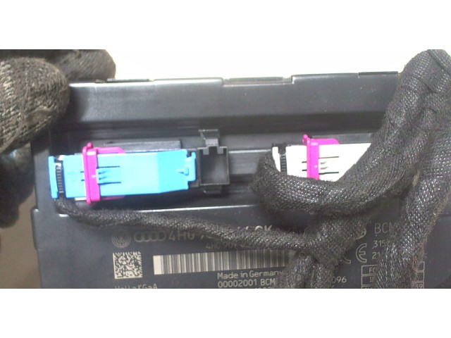 Блок комфорта  Volkswagen Touareg 2010-2014      4h0907064ck   