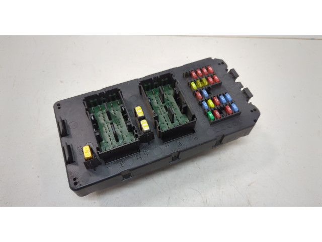 Блок предохранителей Jeep Grand Cherokee 2004-2010 56050066AC