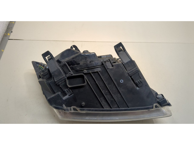 Фара передняя  Ford Focus 2 2005-2008 левая 