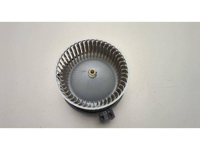 Моторчик печки Mazda CX-5 2017-2021 GMK961B10 GMK961B10