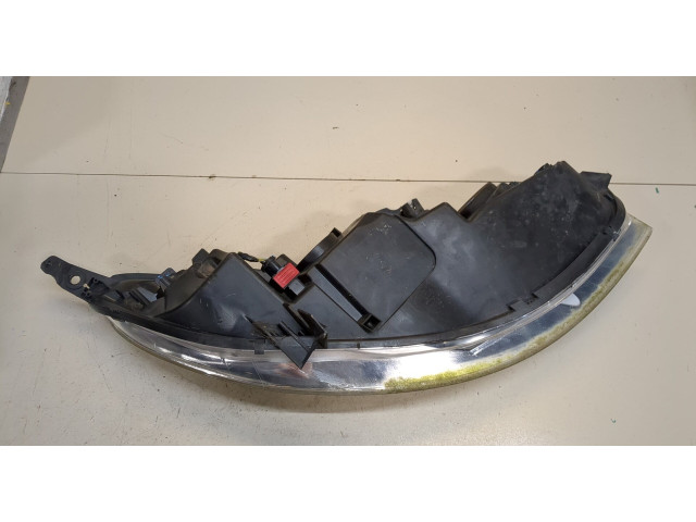 Фара передняя Peugeot 407 левая