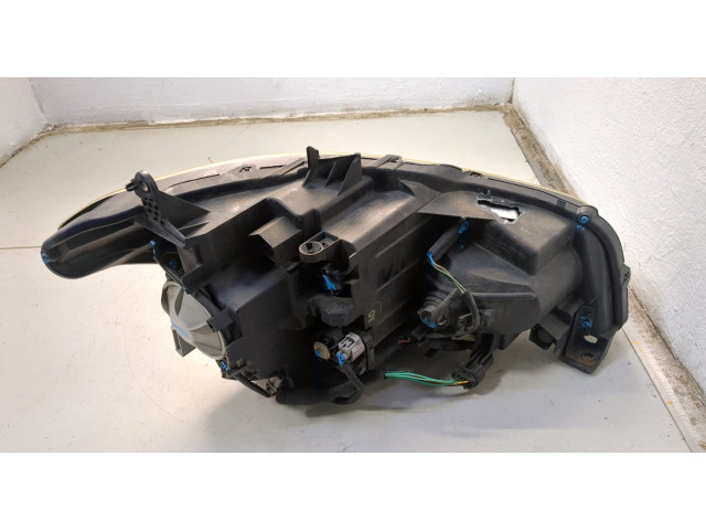 Фара передняя Infiniti QX56 2010-2013 левая