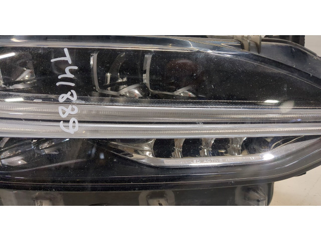 Фара передняя  Volvo S90 2016-2020 правая 