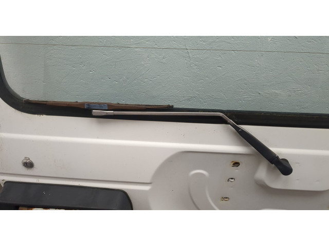 Моторчик заднего дворника Mitsubishi Pajero 1982-1991