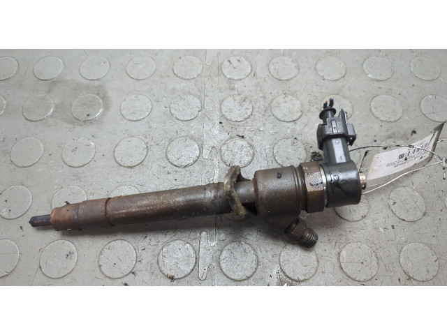 Форсунка топливная Volvo S80 2006-2016 8603595