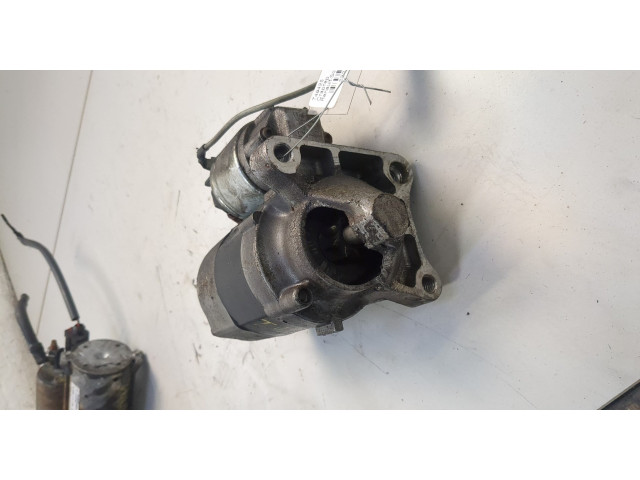 Стартер  Renault Scenic 2003-2009 1.6     