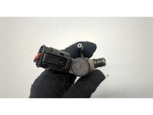 Форсунка топливная KIA Ceed 2018-2021 338002U000