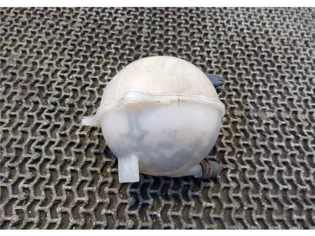 Бачок расширительный  Volkswagen Polo 1999-2001 6n0121407    1.4