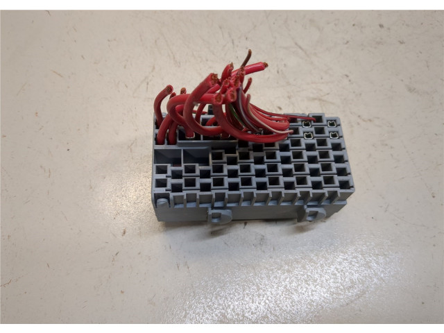 Блок предохранителей Volvo XC90 2002-2006 2.9