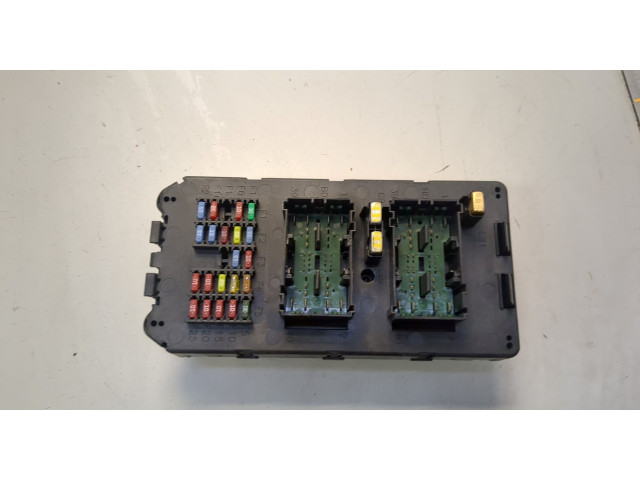 Блок реле Jeep Grand Cherokee 2004-2010 56050066AC