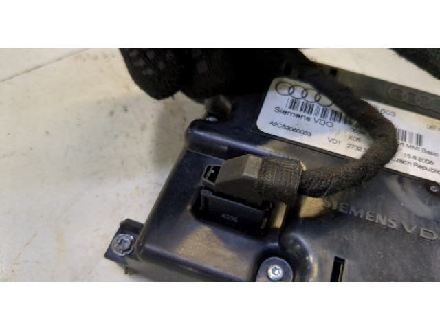 Дисплей бортового компьютера Audi A6 (C6) 2005-2011