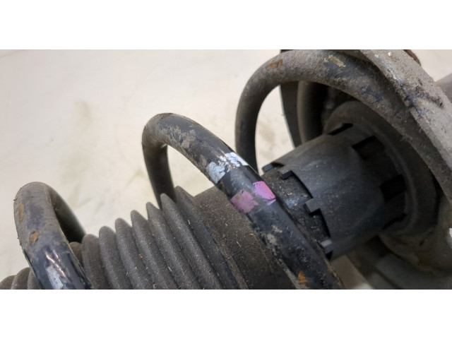 Стойка амортизатора  Skoda Octavia Tour 1996-2011 1J0413031S     