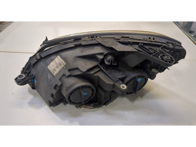 Фара передняя  Mercedes C W204 2007-2013 правая 