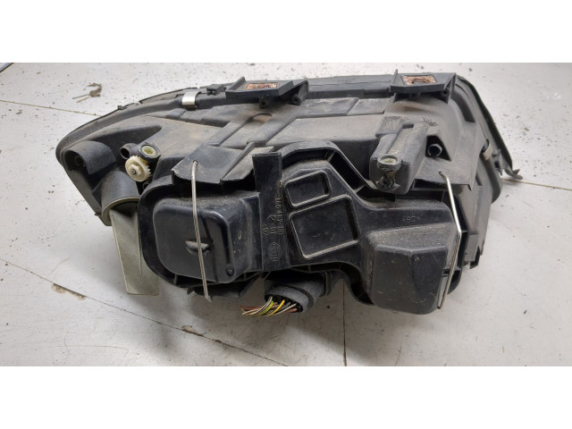 Фара передняя Audi A6 (C5) 1997-2005 левая