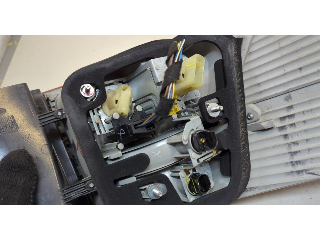 Задний фонарь 63217179988