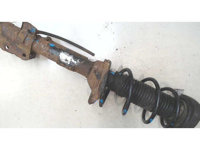 Стойка амортизатора  Subaru Forester (S11) 2002-2007 5610SEGE02, 52441SEDJ02     2  бензин