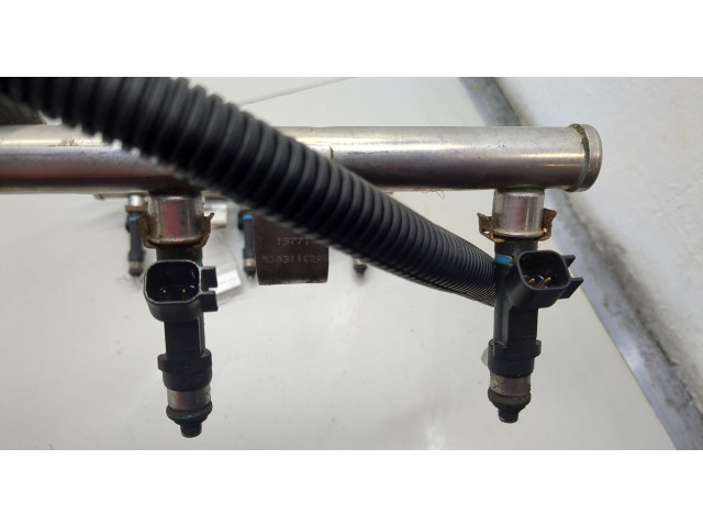 Форсунка топливная  Jeep Grand Cherokee 2004-2010         