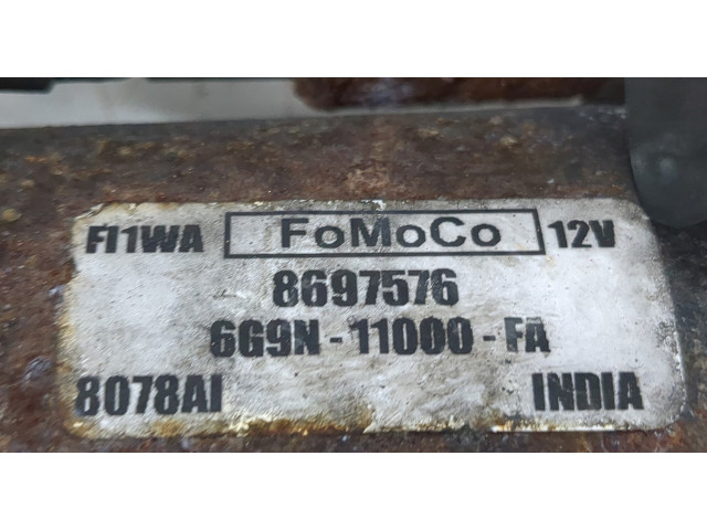 Стартер  Volvo V50 2004-2012      