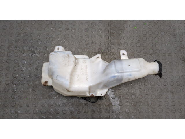 Бачок омывателя  Cadillac SRX 2004-2009    