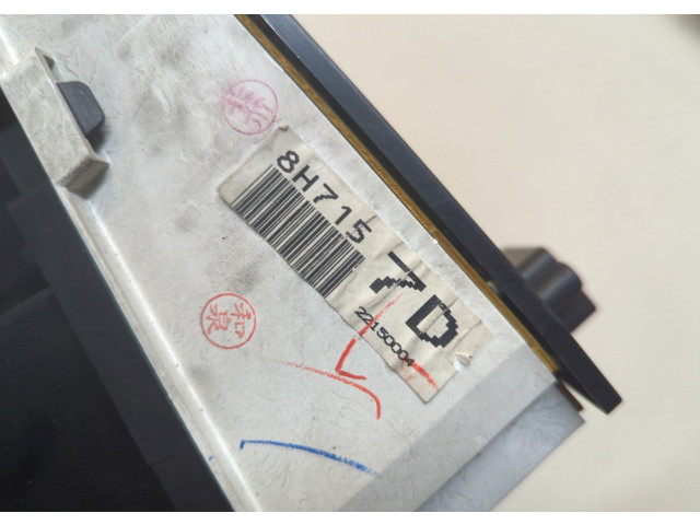 Панель приборов  Nissan X-Trail (T30) 2001-2007            