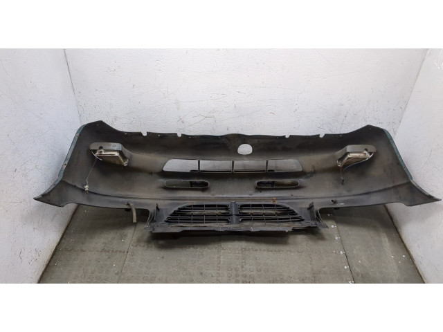 Бампер Chrysler Voyager 1996-2000 передний