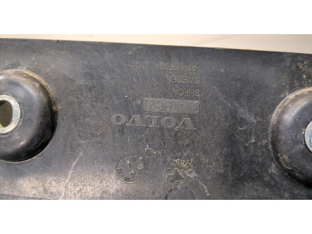 Корпус блока предохранителей  Volvo S90 2016-2020         