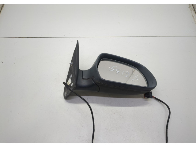 Зеркало боковое Skoda Octavia (A5) 2004-2013 правое 1Z2857508M, 8T0857536E