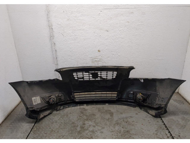 Бампер  Volvo V50 2004-2012 передний   