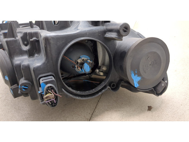 Фара передняя  Skoda SuperB 2008-2015 левая 