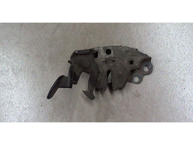 Замок капота Nissan Altima 4 2007-2012