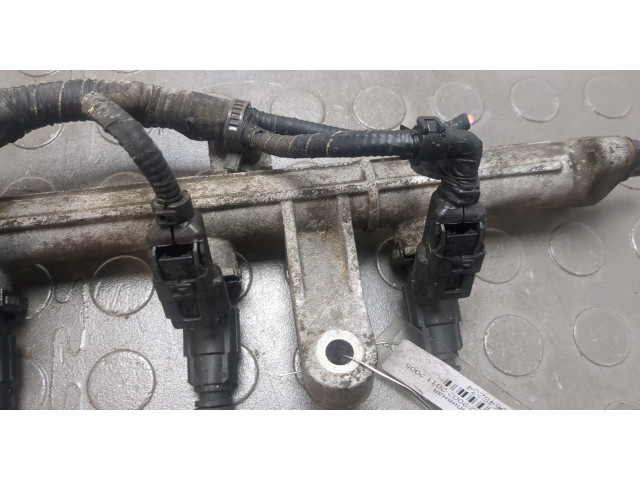 Форсунка топливная Hyundai Getz 2002-2011 3531022600, 3530422620